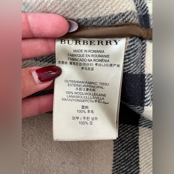 Authentic Burberry Brit 100% wool coat US 4 - Picture 12 of 16